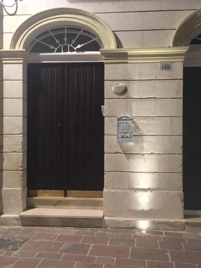 Equorum Delicious Suite - Ostuni Centro Dış mekan fotoğraf